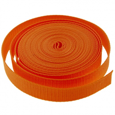 Стропа текстильная, шир. 25 мм (в нам. 50+/-1 ярд), цвет оранжевый - купить в Астрахани. Цена: 409.94 руб.